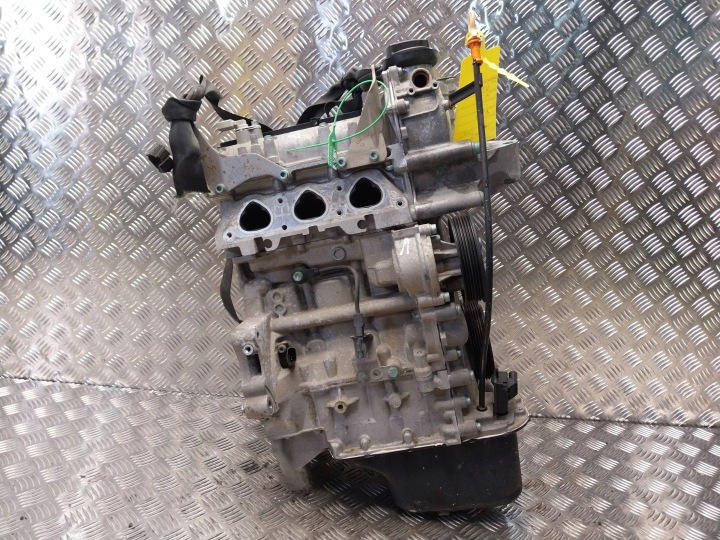 engine AZQ FABIA and 6Y CORDOBA II IBIZA III VW POLO IV 1.2 12V unprotected pillar