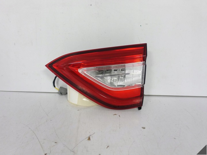 MASERATI LEVANTE M161 16-21 licht LED für die heckklappe kofferraum heck rechts EU