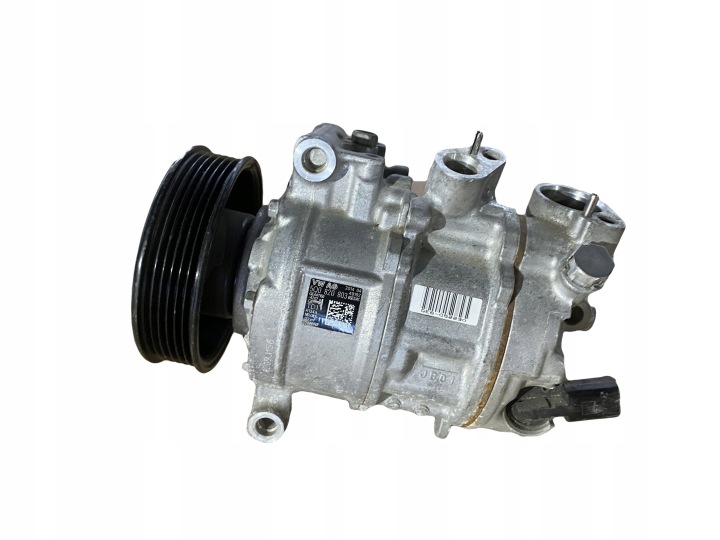 AUDI VW compressor; compressor of the air conditioning 5Q0820803