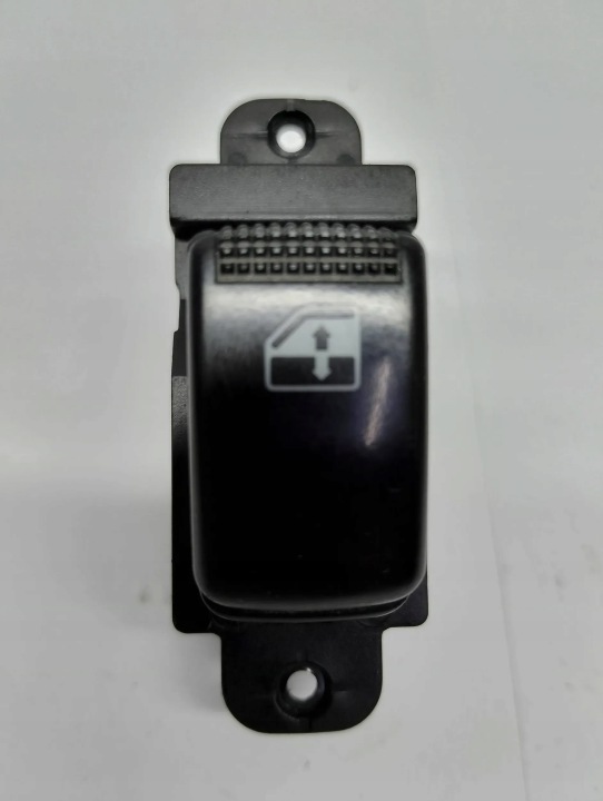 switch switch of control lifting windows Hyundai 8357820000