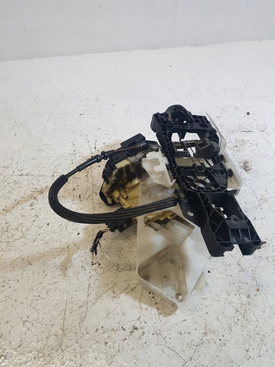 de la Serrure Portière Droite Arrière Arrière VOLKSWAGEN PASSAT B6