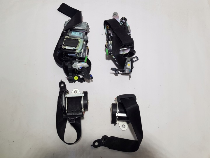 Gurten vorne links rechts KOMPLET MERCEDES W207 C207 COUPE