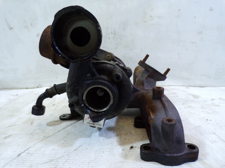 TURBINA turbo sběrné potrubí 1.9 TDI motor AVQ 54399700022 (2)