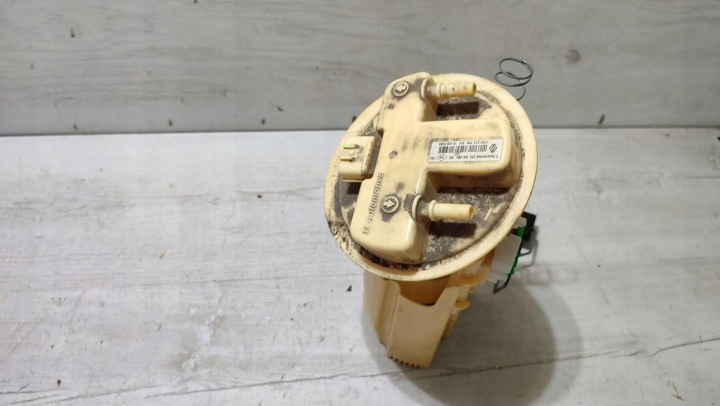 Pompe alimentation carburant plywak 1.5 DCI Renault Captur
