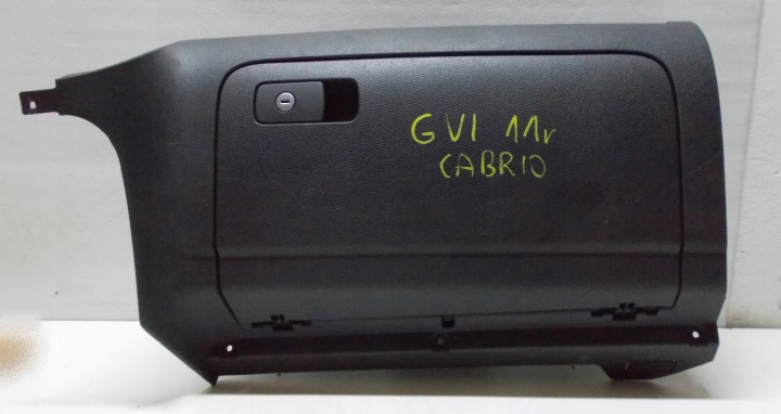 VW GOLF VI CABRIO 1.4 TSI 11R passenger compartment of the passenger 1K1857290