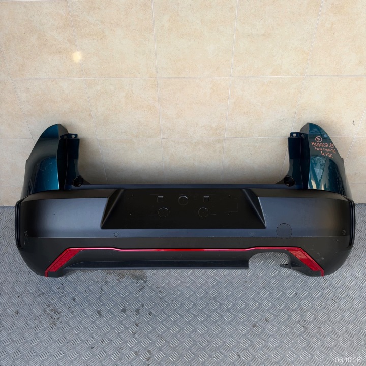stoßstange hinten komplet ALFA ROMEO JUNIOR 2025 jahr 4 PDC