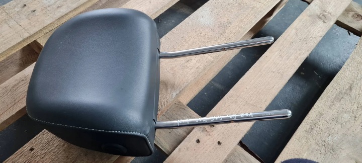 Q5 80A kopfstuetzen SITZ rechts vorne Leder SKORZANY SLINE