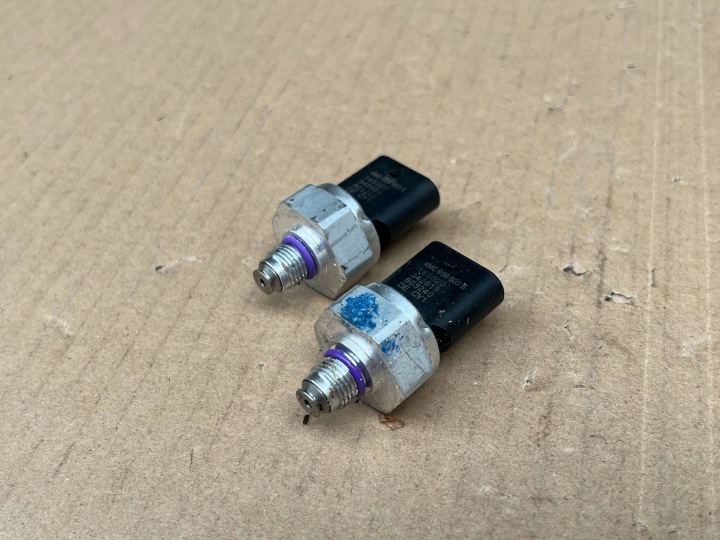 sensore CLIMATIZZATORE ARIA CONDIZIONATA temperatur pressione AUDI CENA ZA SZTUKE 4M0959603E !J