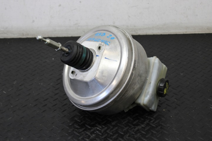 Servo Servo frein PORSCHE MACAN 95B 95B612103G