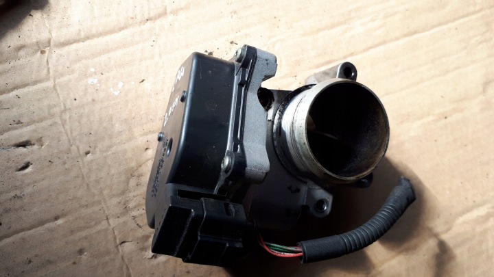 A4 B8 throttle flap 2.0 TDI A5 Q5 A6 replacement