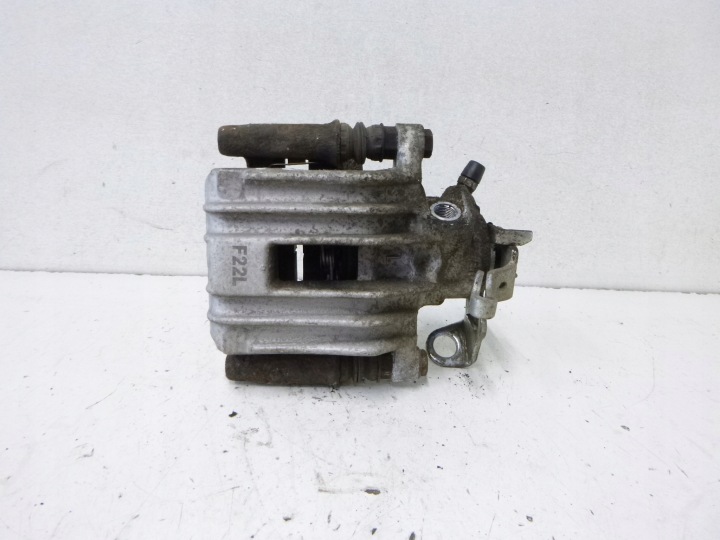 caliper brake rear part Audi A3 8L Golf IV 1.6 00r.