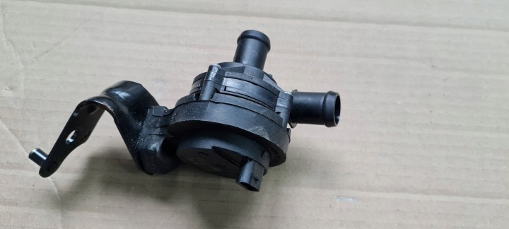 Q3 83A Pompe Circulation d’eau 2.0 TFSI 3QF121599C VW AUDI