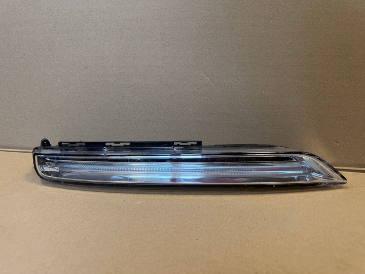 PORSCHE CAYENNE světlo směrovka LED DRL levý 7P5941181J