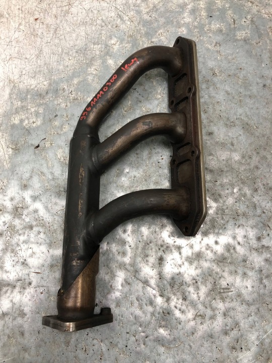 výfukové potrubí levý PORSCHE 986 2.7 99611110300