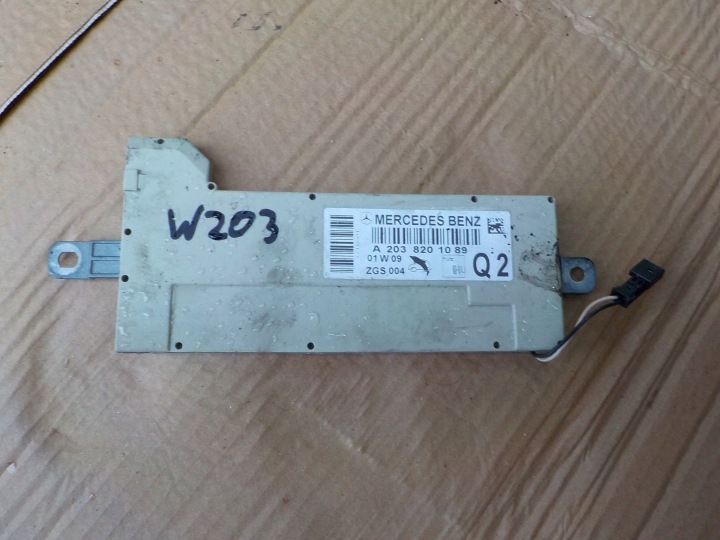 amplifier anteny mercedes w203 A2038201089