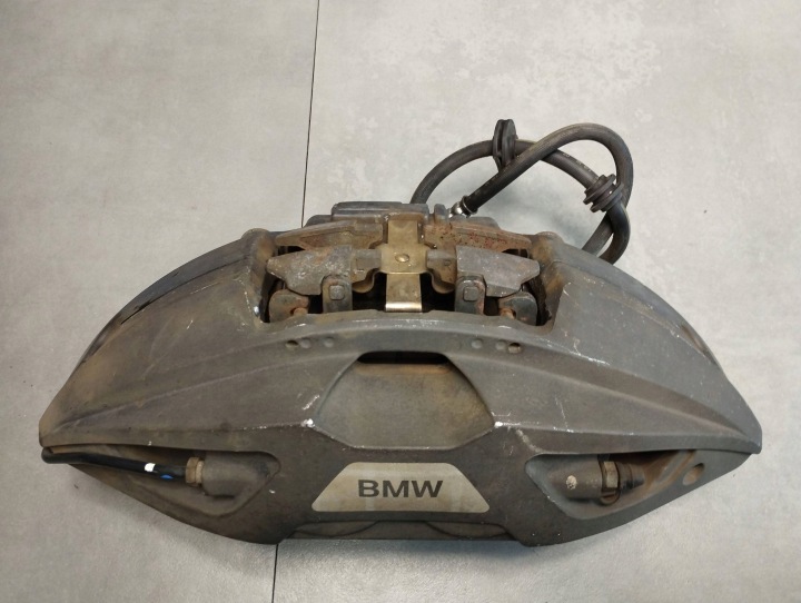 BMW 7 G11 750i strmeň pravý predok 686763408