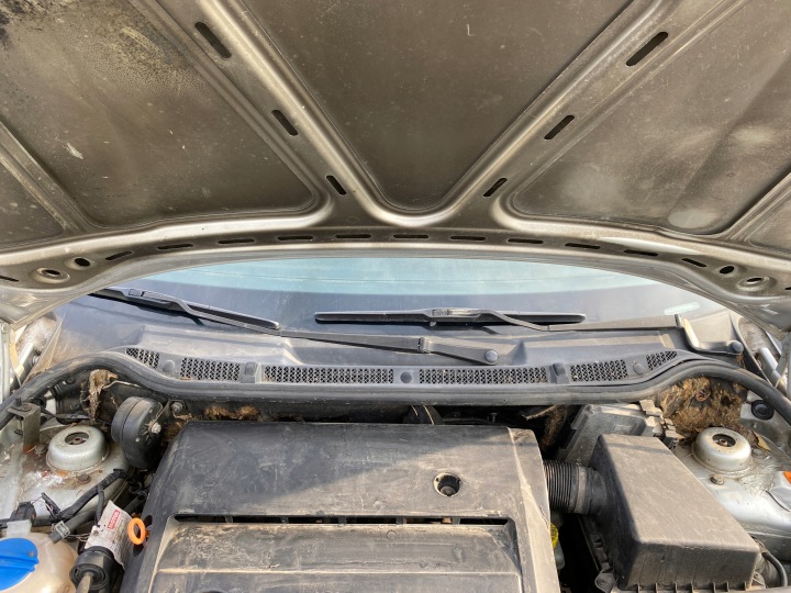 Skoda Fabia 1 a 00-04 mechanizmus stieračov PRZEDNICH predok