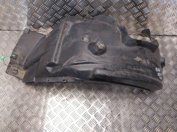 podblatník pravý předek 7207650 BMW E82 E81 E88
