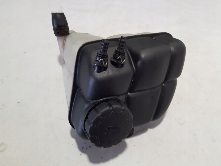 Behälter Behälter des Gasses CHLODZACEGO WYROWNAWCZY MERCEDES SL R230 W230