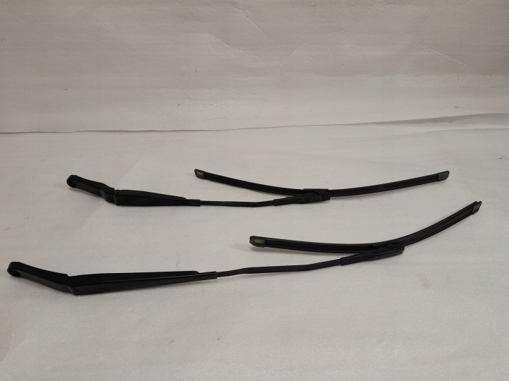 AUDI Q5 II 80A wischerarm links rechts KOMPLET 80B955407 80B955408