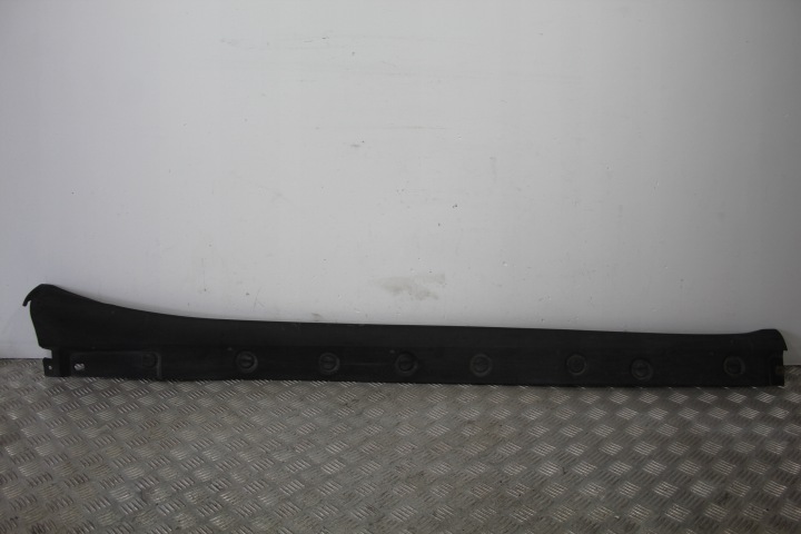 krytka prahová práh pravý PORSCHE 911 VII 7 991 99150459601