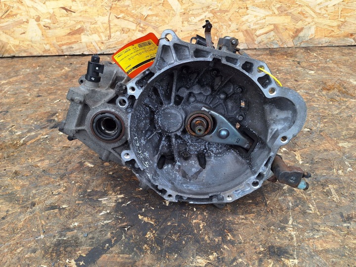 Getriebe KIA CEED und LIFT 09-12 1.4 B T9J5G 140939km