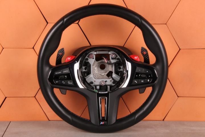BMW X5M F95 X6M F96 LCI XM G09 volant m-packet GRZANA s řazením WIBRACJA