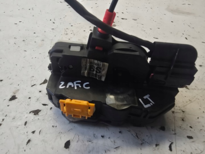 OPEL ZAFIRA C lock door left rear part 13579557 BS EUROPA