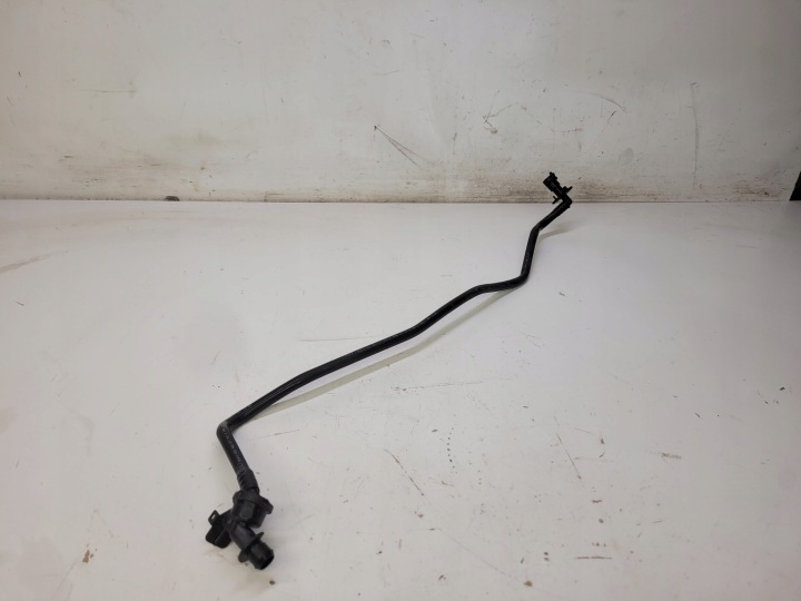Tubazione a vuoto AUDI A4 B9 A5 8W 8W2611931K