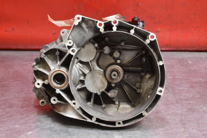 Boîte de vitesses AV6R-7002-KF FORD FOCUS MK3 1.6 TDCI 115 KM 11-15