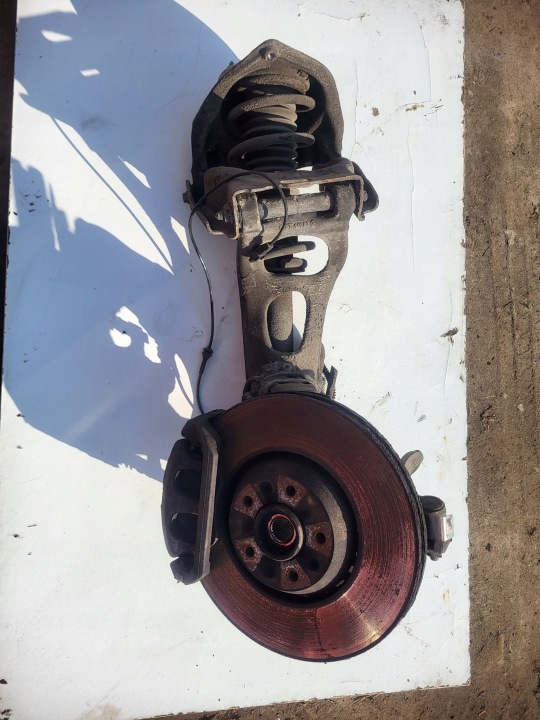 MCPERSON achsschenkel radnabe radlager links vorne PEUGEOT 407 2.2 16V KOMPLET