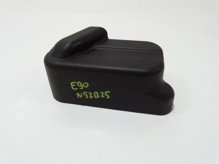 cover cover CHLODNICZKI oil BMW E60 N52 7537294 (20210606)