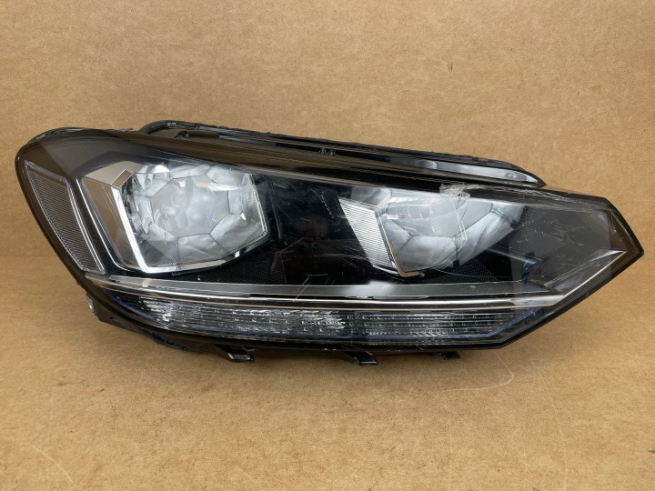 Licht vorne rechts Nebelscheinwerfer H7 VW TOURAN II III 5T 5T1 2015-2022 5TB941006A