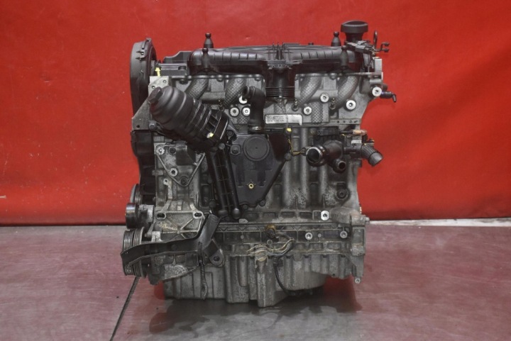 Motore RIVESTIMENTO MONTANTE DIESEL D5204T3 VOLVO V60 1 e 2.0 D3 163 KM 10-13 KOMPRESJA