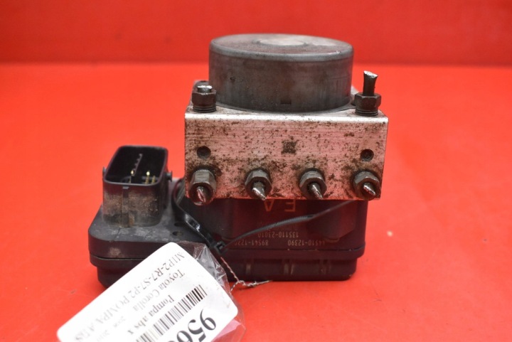 Pompe ABS 4451012390 TOYOTA COROLLA E14 1.6 VVTi 124 KM 06-10