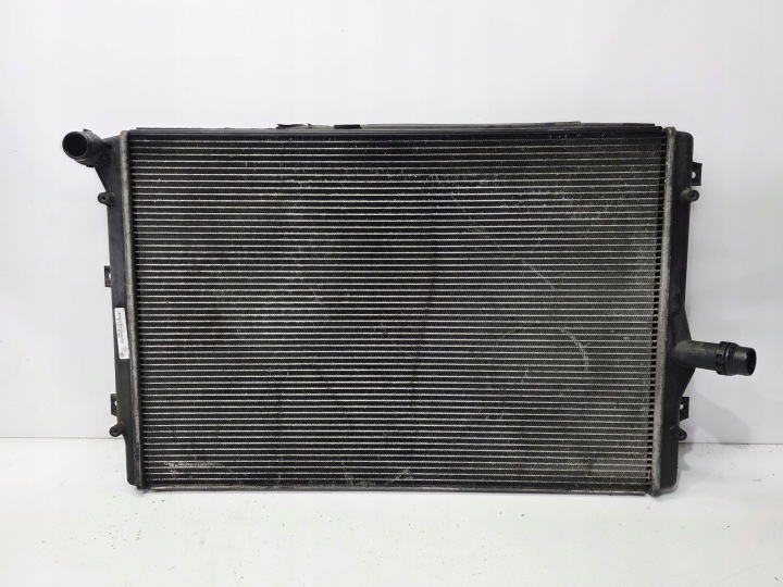 Kühler des Gasses des Wassers AUDI VOLKSWAGEN SEAT SKODA 1K0121251N