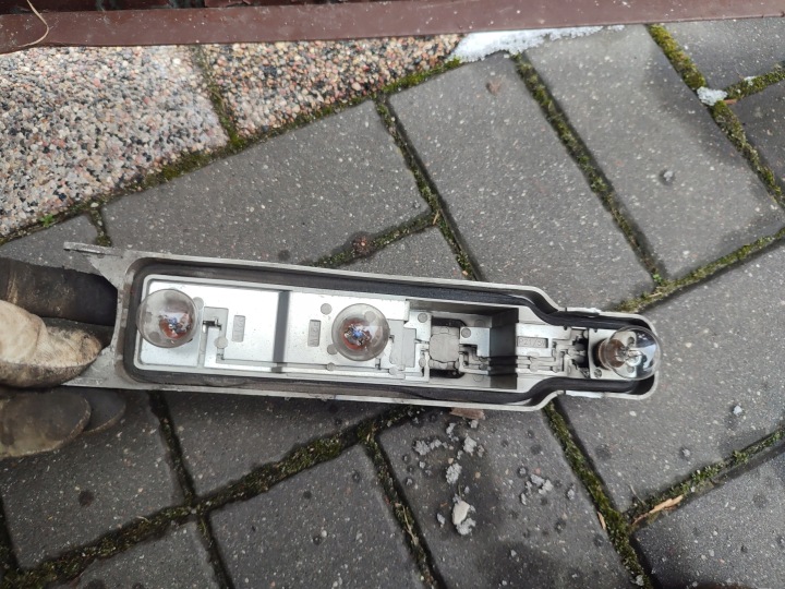 Portalampada fanale usato sinistra posteriore ford focus mk1