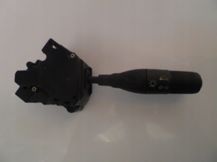 ovladac smeroviek RENAULT CLIO RENAULT