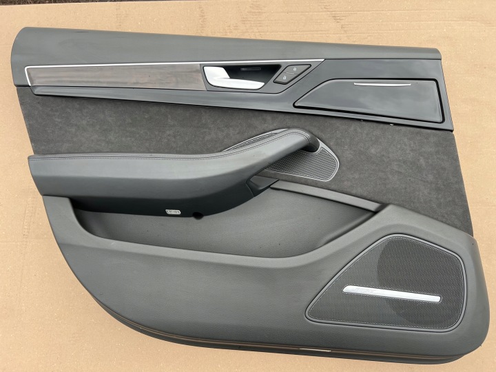 AUDI A8 D4 LONG bok vrata tapacirung ALCANTARA rolo polica gepeka BOSE lijevi stražnji dio