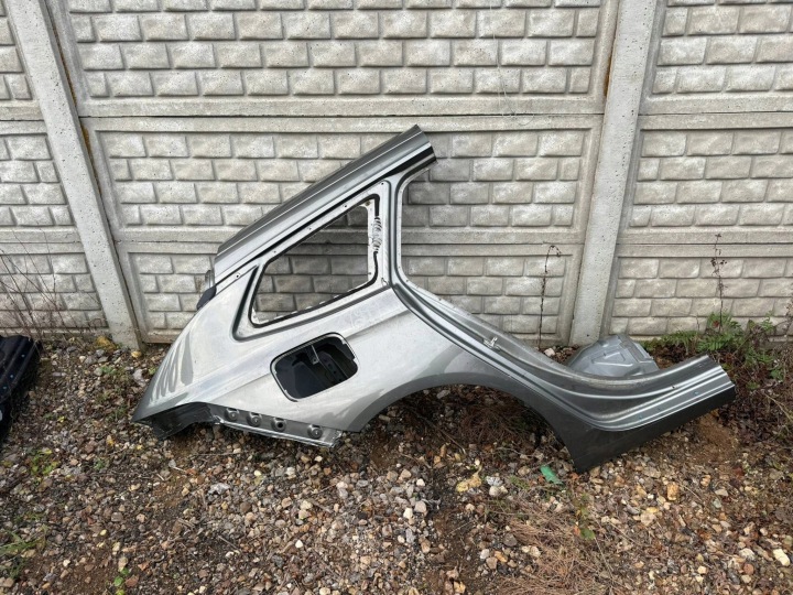 Opel Insignia B Radhaus Längsträger hinten KOMBI Kotflügel hinten rechts