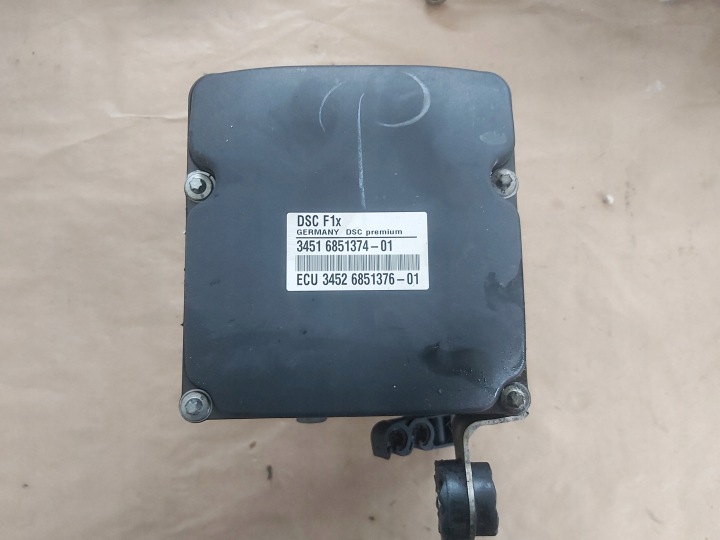 fékrásegítö ABS DSC 6851374 6851376 BMW F10 F11