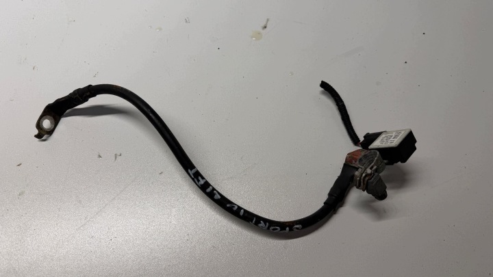 KIA SPORTAGE IV LIFT Borne cable pôle négatif 37180-F1000 18-21