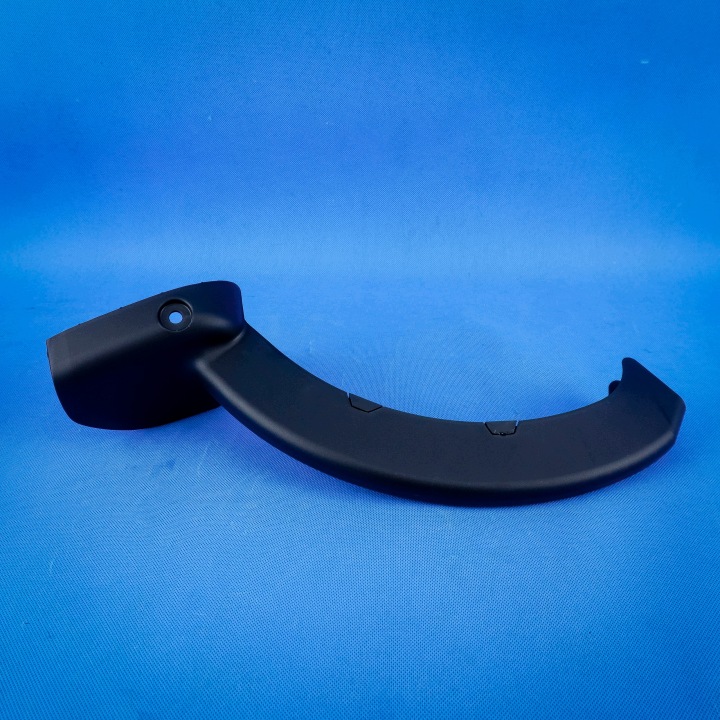 cover of a hinge of the rear bonnet right BMW 5 G30 51497383563 7383563 25km