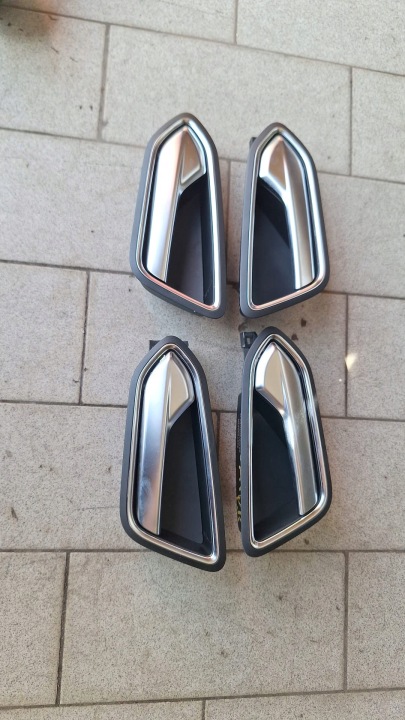 Poignée Interne RENAULT CAPTUR II 806719965R 826723042R KOMPLET!