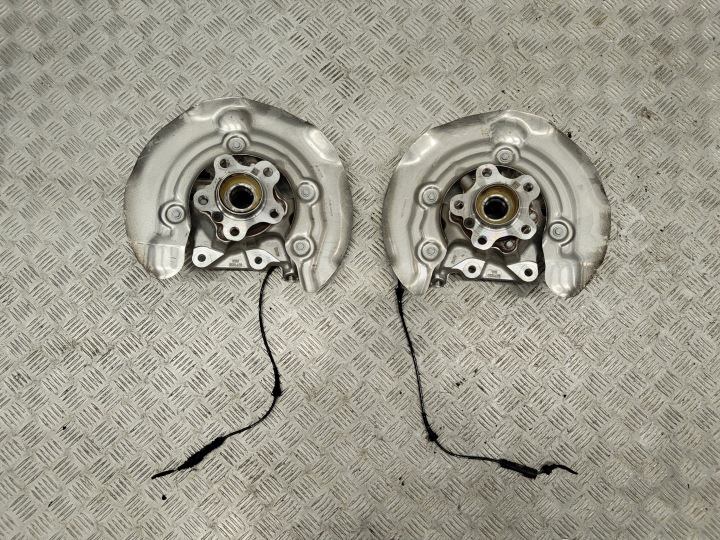BMW X3 G01 Achsschenkel Radnabe Radlager heck rechts links 6871030 6871029