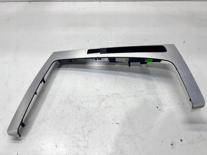 DEKOR konzoli TUNELU SRODKOWEGO AUDI Q5 FY 80A 80B863969 SZCZOT.hliníkový 1