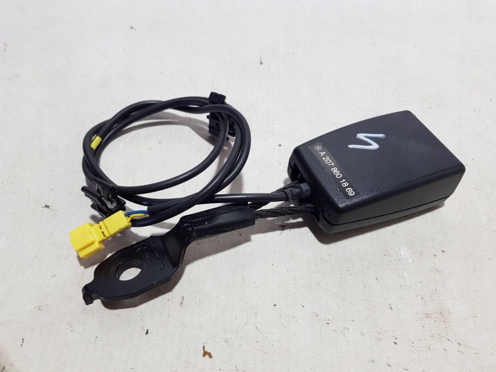 MERCEDES W207 Aggancio ramo cinture sicurezza Destro Anteriore A2078601869