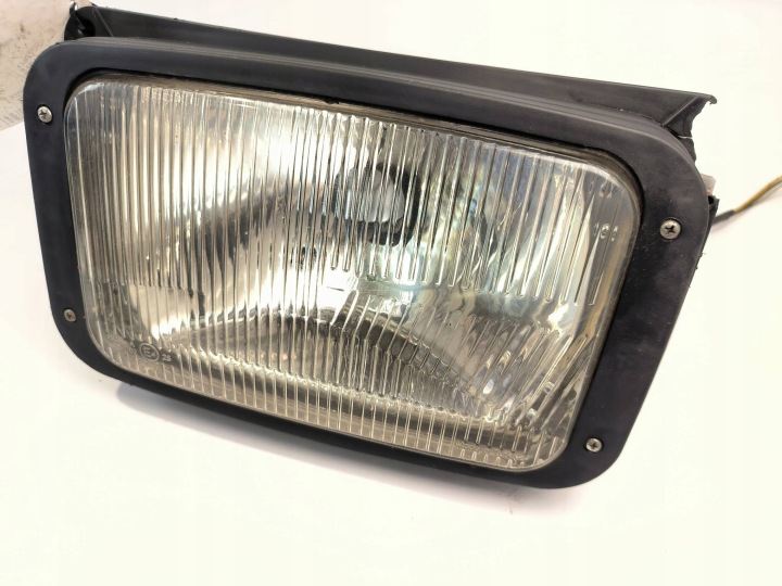 FANALE FARO Destro Anteriore STEYR 17S21
