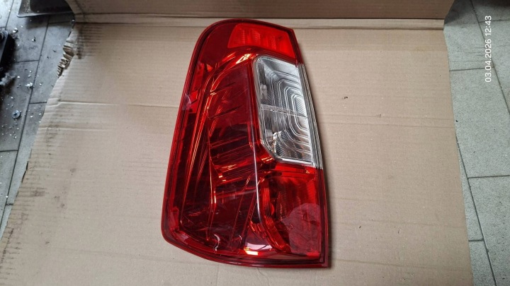 light rear part side right Nissan Navara D23 225.367 stan bdb