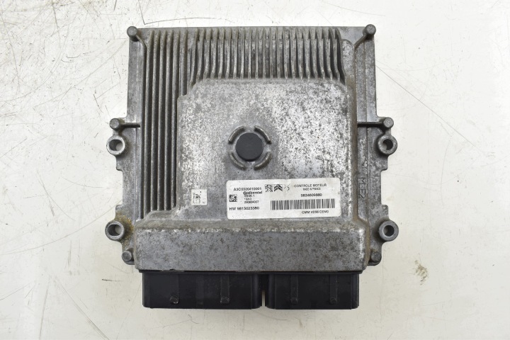řídící jednotka motoru ECU PEUGEOT 208 3008 5008 CITROEN C3 1.2 THP 9834609880